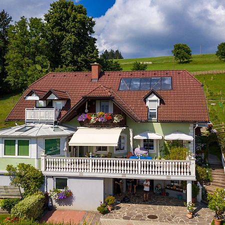 Privatzimmer Haus Gschweitl Semriach Luaran gambar