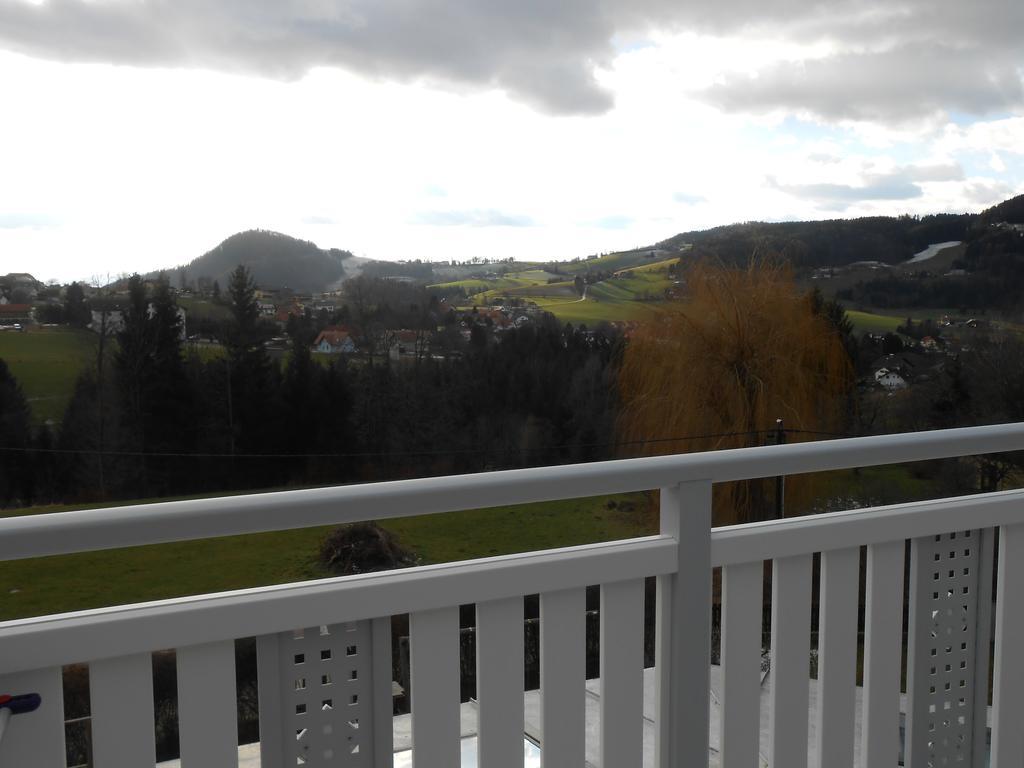 Privatzimmer Haus Gschweitl Semriach Bilik gambar