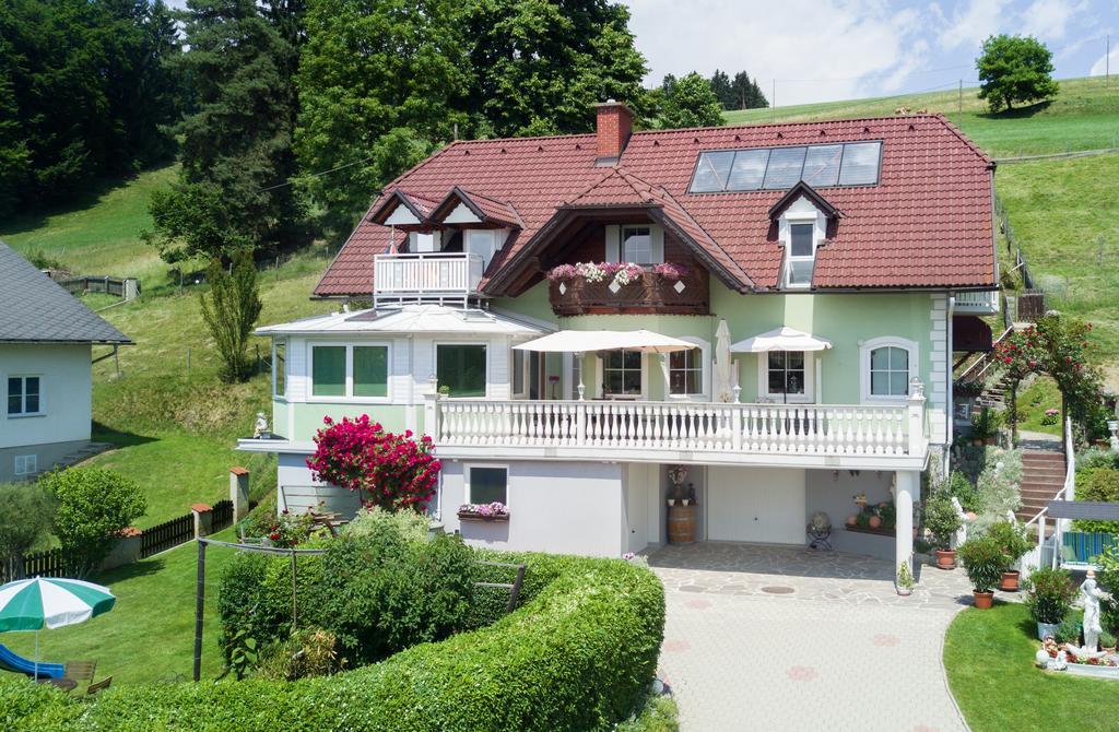 Privatzimmer Haus Gschweitl Semriach Luaran gambar
